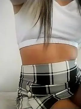 Snapshot of Ms_lunaRose chatting on November 2025 02:50:02 PM Ms lunaRose online show from November 2025 02:50:02 PM