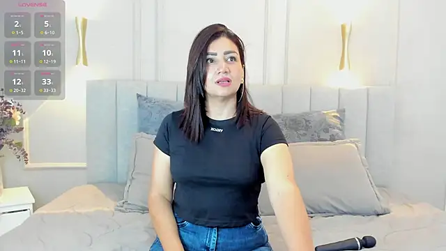 victoria bourne online show from October 2025 07:15:02 PM