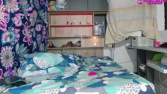 Snapshot of luisafe2025 chatting on October 2025 04:07:02 AM luisafe2025 online show from October 2025 04:07:02 AM