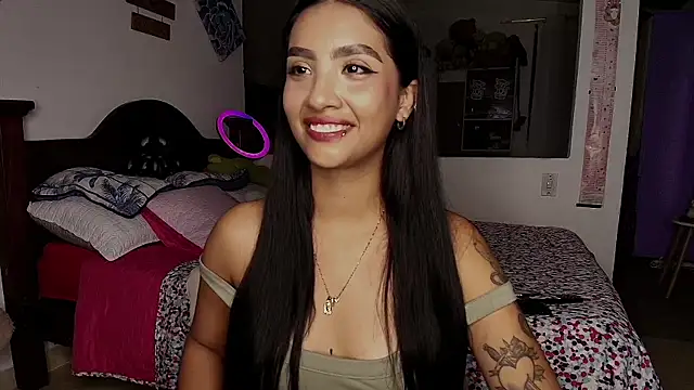 mia yireth online show from September 2025 12:34:01 AM