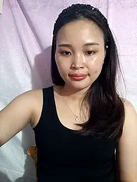 Snapshot of Lili_lovely chatting on September 2025 02:44:02 AM Lili lovely online show from September 2025 02:44:02 AM