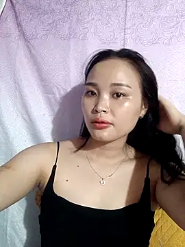 Snapshot of Lili_lovely chatting on September 2025 01:44:01 AM Lili lovely online show from September 2025 01:44:01 AM