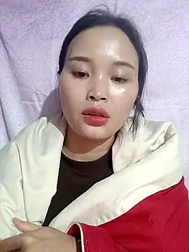 Snapshot of Lili_lovely chatting on November 2025 02:46:02 AM Lili lovely online show from November 2025 02:46:02 AM