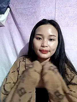 Snapshot of Lili_lovely chatting on November 2025 01:16:01 AM Lili lovely online show from November 2025 01:16:01 AM