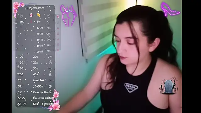 DanniG2000  online show from October 2025 04:25:02 AM