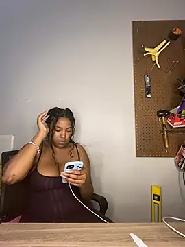 Snapshot of princesslivv chatting on June 2026 09:06:01 PM princesslivv online show from June 2026 09:06:01 PM