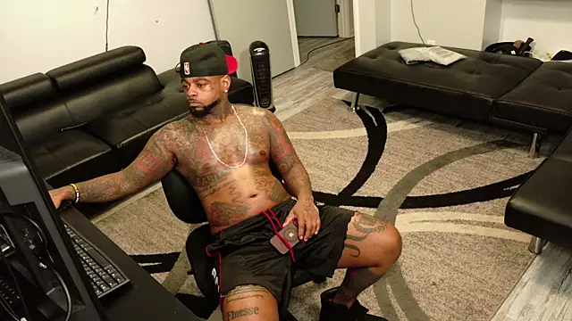 SLANGONDEMHOES online show from March 2026 06:18:02 AM