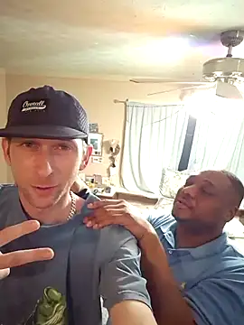 Snapshot of mresquared chatting on March 2026 04:29:02 AM mresquared online show from March 2026 04:29:02 AM