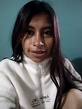 Pocahontas tw online show from September 2025 02:33:02 PM