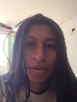 Pocahontas tw online show from February 2026 04:18:01 PM