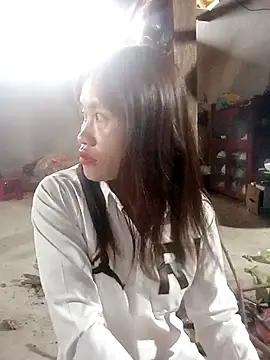 Snapshot of rubi_bae chatting on May 2026 11:11:01 PM rubi bae online show from May 2026 11:11:01 PM