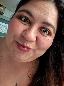 curvy diva  online show from October 2025 01:54:02 PM