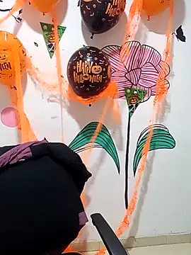 curvy diva  online show from October 2025 11:11:02 AM