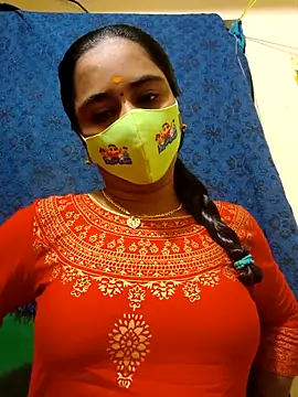 mini-queen online show from February 2026 06:56:01 PM