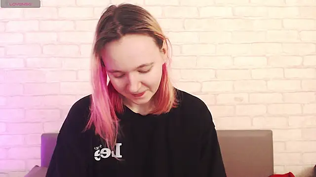 Ericha Stone online show from February 2026 01:34:02 AM