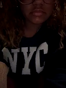 Snapshot of StylishEchium chatting on September 2025 06:44:02 PM StylishEchium online show from September 2025 06:44:02 PM