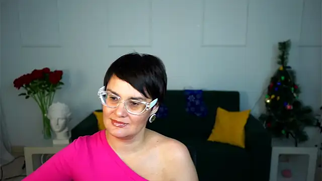 Snapshot of LauraDavidsons chatting on January 2026 06:00:02 PM LauraDavidsons online show from January 2026 06:00:02 PM