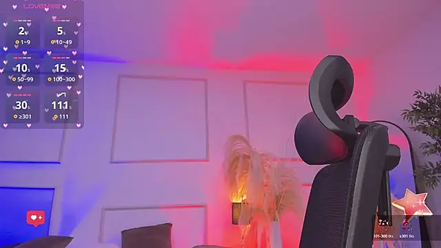 Snapshot of Emilywillis8 chatting on November 2025 01:11:01 PM Emilywillis8 online show from November 2025 01:11:01 PM