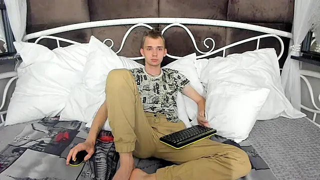 Snapshot of TimBlaks chatting on October 2025 08:39:02 PM TimBlaks online show from October 2025 08:39:02 PM