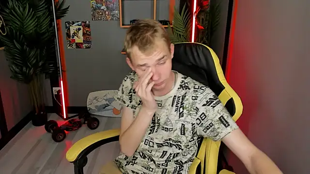 Snapshot of TimBlaks chatting on October 2025 08:41:01 PM TimBlaks online show from October 2025 08:41:01 PM