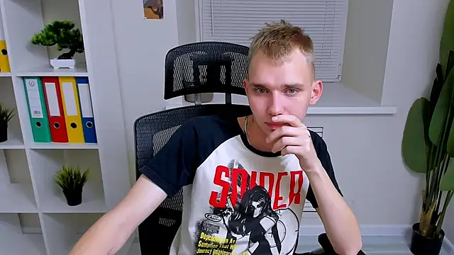 Snapshot of TimBlaks chatting on October 2025 08:42:01 PM TimBlaks online show from October 2025 08:42:01 PM