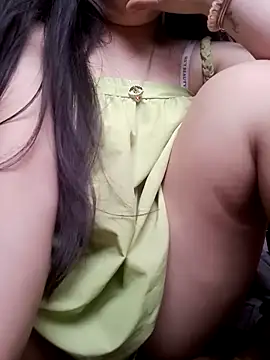 EllaMay22 online show from April 2026 03:48:01 AM