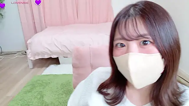 Snapshot of Haru_chiii chatting on November 2025 11:10:01 AM Haru chiii online show from November 2025 11:10:01 AM