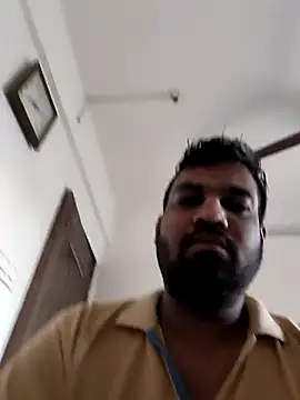 vinay smalldick online show from December 2025 02:41:01 AM