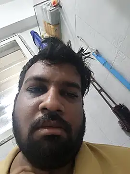 Snapshot of vinay_smalldick chatting on June 2026 04:39:02 AM vinay smalldick online show from June 2026 04:39:02 AM