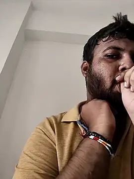 Snapshot of vinay_smalldick chatting on June 2026 03:23:02 AM vinay smalldick online show from June 2026 03:23:02 AM