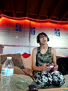 HeartlessHarleyQuinn325 online show from September 2025 11:31:02 AM