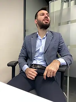 speddy34 online show from December 2025 06:32:02 AM