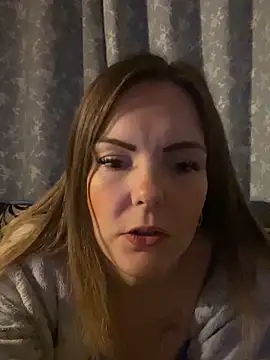 SexyLoLoUK online show from September 2025 05:20:02 AM