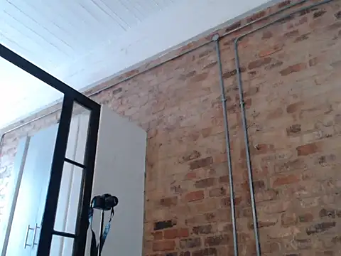 Snapshot of Vince_Favent chatting on September 2025 03:17:02 PM Vince Favent online show from September 2025 03:17:02 PM