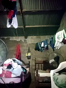 Lucy-Ferr online show from October 2025 01:07:01 PM