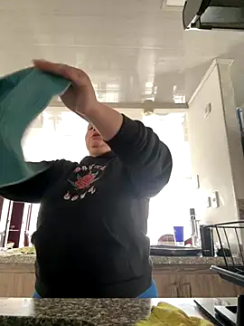 Snapshot of PortuPAWG chatting on November 2025 07:18:02 PM PortuPAWG online show from November 2025 07:18:02 PM