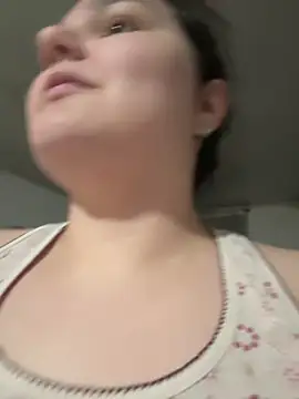 Snapshot of PortuPAWG chatting on December 2025 11:22:02 PM PortuPAWG online show from December 2025 11:22:02 PM