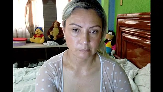  Charlize theron  online show from February 2026 08:08:02 PM