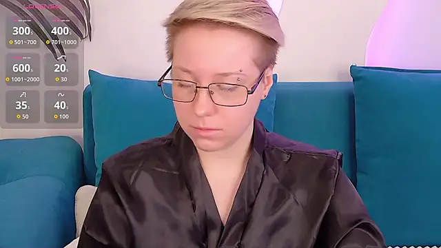 Snapshot of AlexandraGreen chatting on February 2026 09:13:01 PM AlexandraGreen online show from February 2026 09:13:01 PM