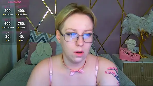 AlexandraGreen online show from April 2026 05:21:01 PM