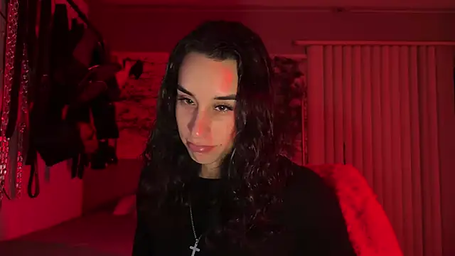 xoFrankie online show from March 2026 04:28:02 AM