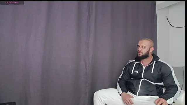 Snapshot of RickyMiami1 chatting on October 2025 06:10:02 PM RickyMiami1 online show from October 2025 06:10:02 PM