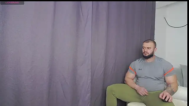 RickyMiami1 online show from January 2026 06:44:02 PM