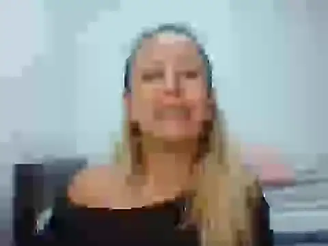 leah susman online show from October 2025 02:48:01 AM