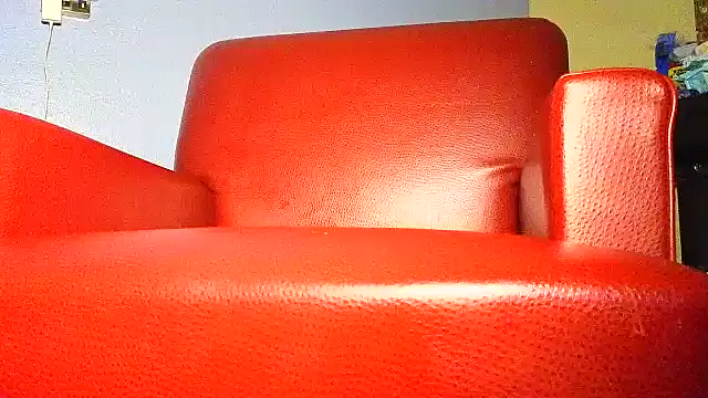 CinnaCakesss online show from December 2025 02:35:02 PM