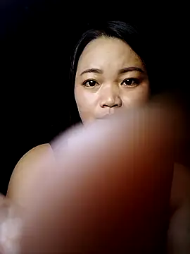 lusy-000 online show from October 2025 02:44:01 AM