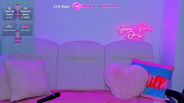 JessicaSky  online show from February 2026 07:40:01 PM