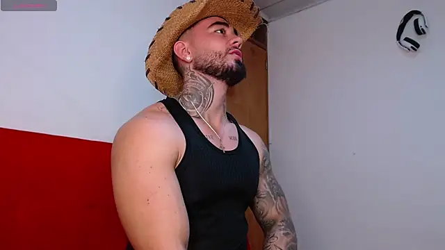 tommyblessd1 online show from November 2025 07:03:02 PM