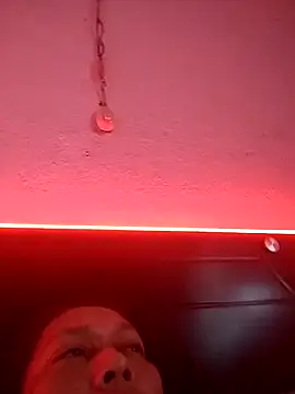 Naomi-Mature online show from March 2026 09:17:01 AM