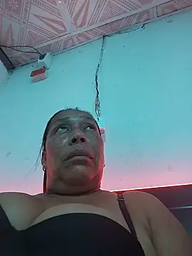 Naomi-Mature online show from May 2026 03:35:02 AM